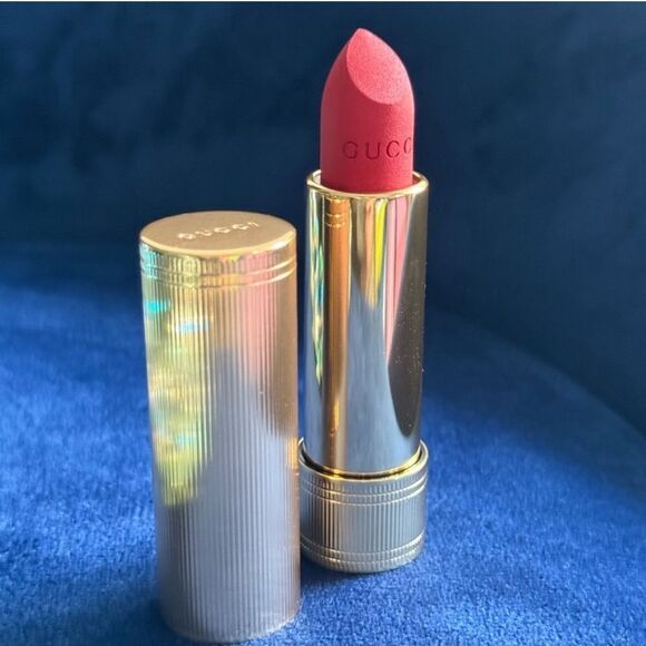 GUCCI GOLDIE RED LIPSTICK | MATTE FINISH | NEW - Picture 10 of 17